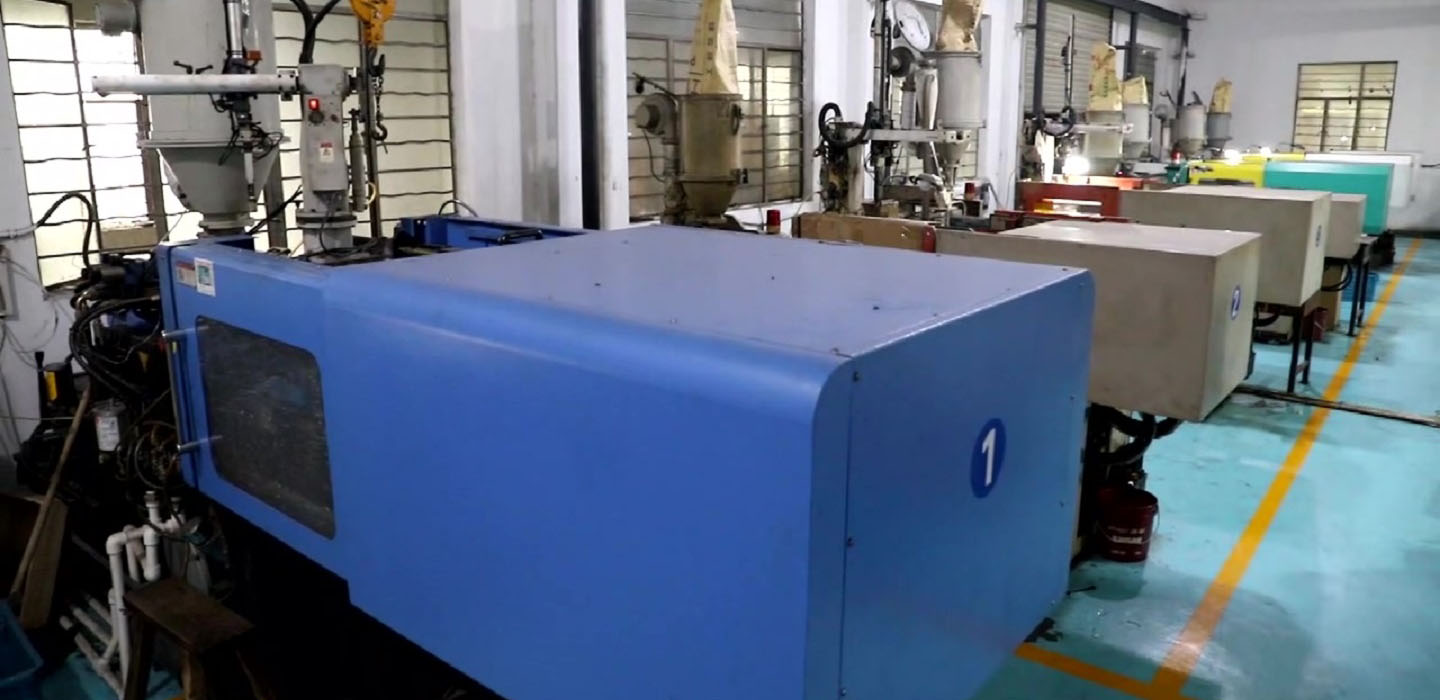 Precision Plastic Injection Molding in China